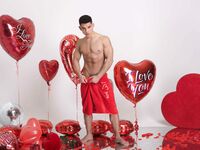 Antonio Valentini Valentin - DiamondPicturesMen - Oral
