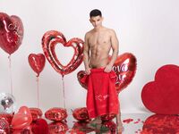 Antonio Valentini Valentin - DiamondPicturesMen - Oral