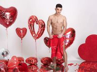 Antonio Valentini Valentin - DiamondPicturesMen - Oral