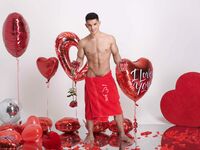 Antonio Valentini Valentin - DiamondPicturesMen - Oral