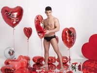 Antonio Valentini Valentin - DiamondPicturesMen - Oral