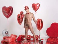 Antonio Valentini Valentin - DiamondPicturesMen - Oral