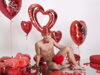 Antonio Valentini Valentin - DiamondPicturesMen - Oral