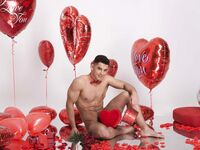 Antonio Valentini Valentin - DiamondPicturesMen - Oral