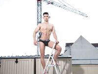 Antonio Valentini Worker - DiamondPicturesMen - Anal