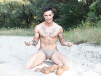 Ayo Cooper Danube2 - DiamondPicturesMen - DiamondPicturesMen