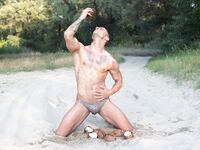 Ayo Cooper Danube2 - DiamondPicturesMen - DiamondPicturesMen