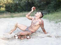Ayo Cooper Danube2 - DiamondPicturesMen - DiamondPicturesMen