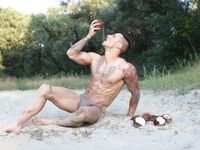 Ayo Cooper Danube2 - DiamondPicturesMen - DiamondPicturesMen