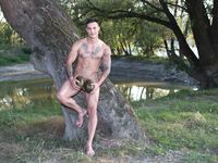 Ayo Cooper Danube2 - DiamondPicturesMen - DiamondPicturesMen