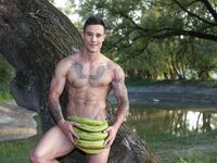 Ayo Cooper Danube2 - DiamondPicturesMen - DiamondPicturesMen