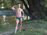 Ayo Cooper Danube2 - DiamondPicturesMen - DiamondPicturesMen