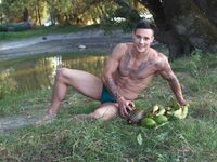 Ayo Cooper Danube2 - DiamondPicturesMen - DiamondPicturesMen