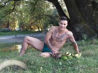 Ayo Cooper Danube2 - DiamondPicturesMen - DiamondPicturesMen