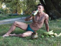 Ayo Cooper Danube2 - DiamondPicturesMen - DiamondPicturesMen