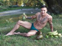 Ayo Cooper Danube2 - DiamondPicturesMen - DiamondPicturesMen