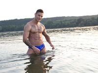 Ayo Cooper Danube2 - DiamondPicturesMen - DiamondPicturesMen