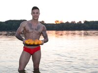 Ayo Cooper Danube2 - DiamondPicturesMen - DiamondPicturesMen