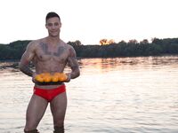 Ayo Cooper Danube2 - DiamondPicturesMen - DiamondPicturesMen