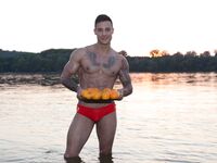 Ayo Cooper Danube2 - DiamondPicturesMen - DiamondPicturesMen