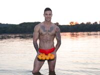 Ayo Cooper Danube2 - DiamondPicturesMen - DiamondPicturesMen
