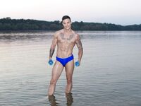 Ayo Cooper Danube2 - DiamondPicturesMen - DiamondPicturesMen