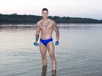 Ayo Cooper Danube2 - DiamondPicturesMen - DiamondPicturesMen