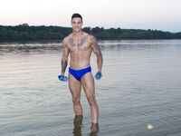 Ayo Cooper Danube2 - DiamondPicturesMen - DiamondPicturesMen