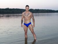 Ayo Cooper Danube2 - DiamondPicturesMen - DiamondPicturesMen