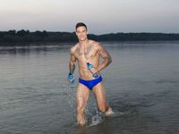 Ayo Cooper Danube2 - DiamondPicturesMen - DiamondPicturesMen
