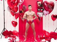 Ayo Cooper Valentin - DiamondPicturesMen - Cumshots