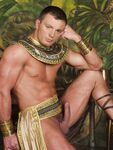 Dean Edwards Tempt1 - DiamondPicturesMen - Posing