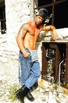 Julian Vincenzo Dm B - DiamondPicturesMen - Cumshots