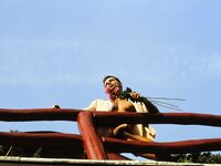 Julian Vincenzo Flow - DiamondPicturesMen - Posing