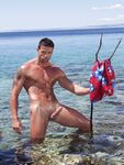 Julian Vincenzo Fraterna - DiamondPicturesMen - Military