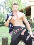 Julian Vincenzo Tempt5 - DiamondPicturesMen - Military