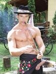 Julian Vincenzo Tempt5 - DiamondPicturesMen - Military
