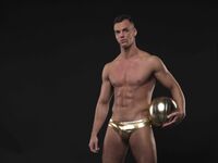 Justin Lewis Gold - DiamondPicturesMen - Masturbation