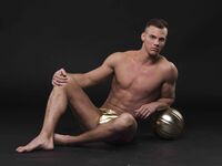 Justin Lewis Gold - DiamondPicturesMen - Masturbation