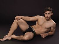 Keon Davis Sports - DiamondPicturesMen - Military