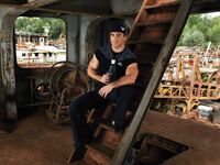 Matthew Cameron Navy - DiamondPicturesMen - Military