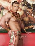 Raul Matthews Tempt1 - DiamondPicturesMen - Posing