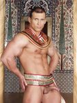 Raul Matthews Tempt1 - DiamondPicturesMen - Posing