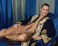 Ray Phillips Lovers - DiamondPicturesMen - Cumshots