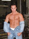 Roberto Giorgio Jack - DiamondPicturesMen - Oral
