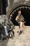 Santino Mckenna Sword - DiamondPicturesMen - Posing