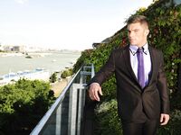 Sean Lawrence Danube - DiamondPicturesMen - DiamondPicturesMen
