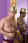 Sean Lawrence Newyear2 - DiamondPicturesMen - Posing