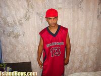 Ernesto A - IslandBoys - Oral