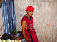 Ernesto A - IslandBoys - Oral